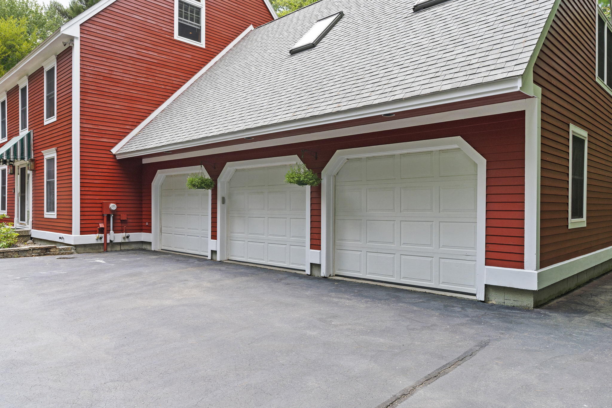 219 Hearthside Road Standish, ME 04084 - Photo 4 of 57 3-web-or-mls-DSC09292