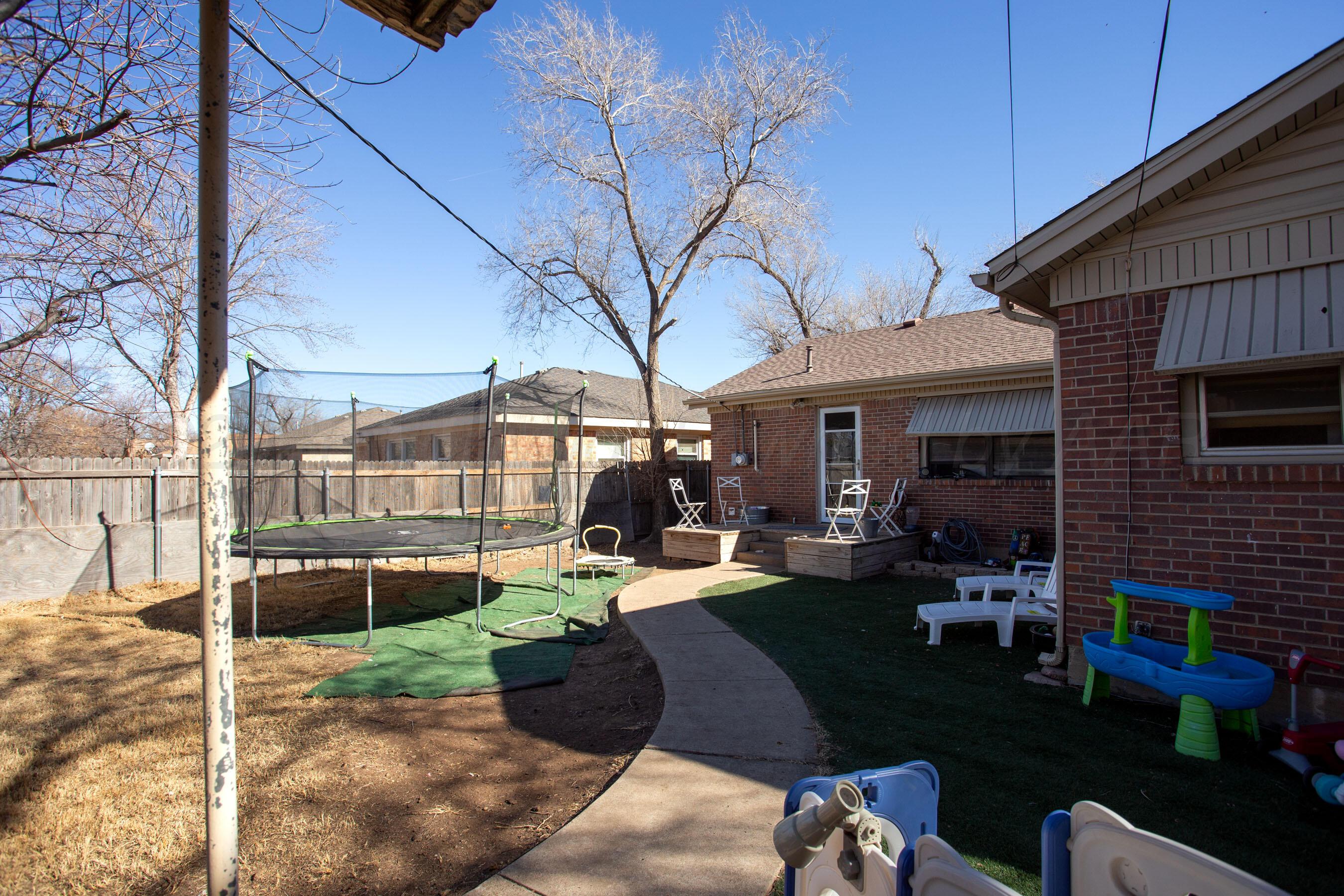 3312 Paramount Boulevard Amarillo, TX 79109 - Photo 29 of 30 Back Yard