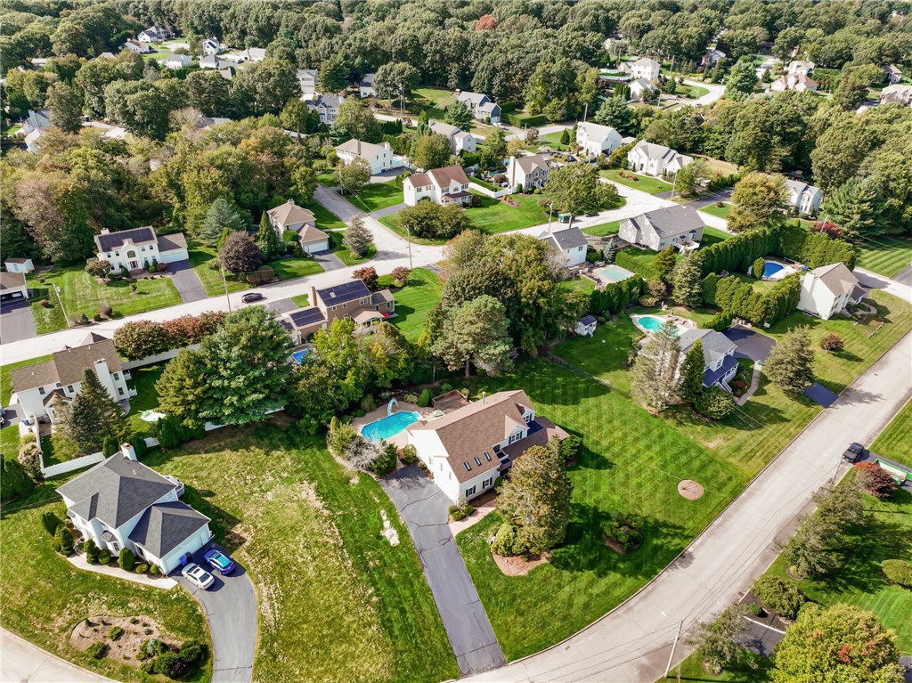 18 Quail Ridge Road Cranston, RI 02921 - Photo 6 of 45