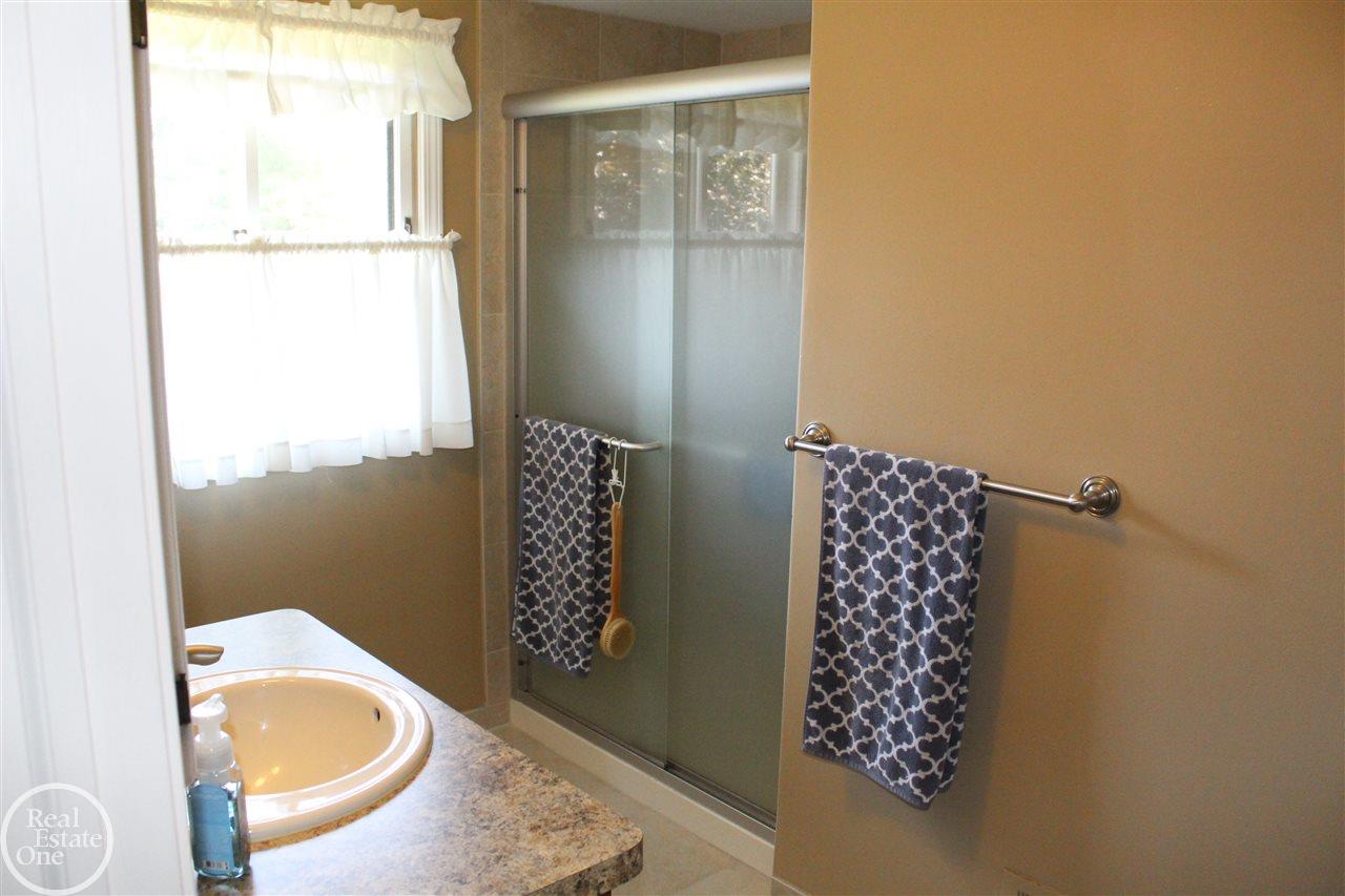 20295 Dunham Road Clinton Township, MI 48038 - Photo 19 of 32 Gallery Image 19