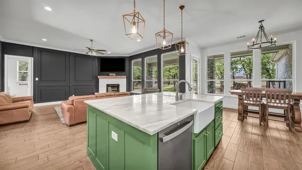 $649,000 | 115 Post Oak Way, Weatherford, TX 76087