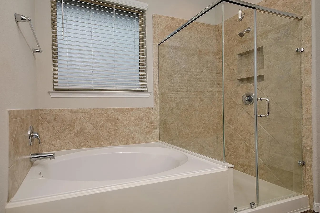 14215 Irvine Rnch Trail Conroe, TX 77384 - Photo 17 of 18