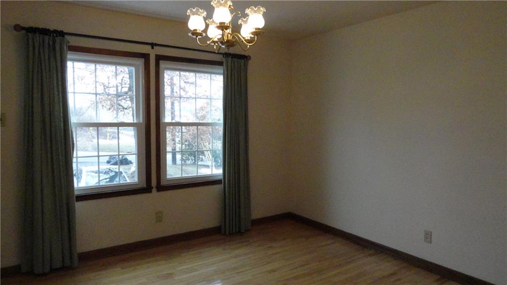 212 North Duffy Road Butler, PA 16001 - Photo 10 of 25 Gallery Image 10