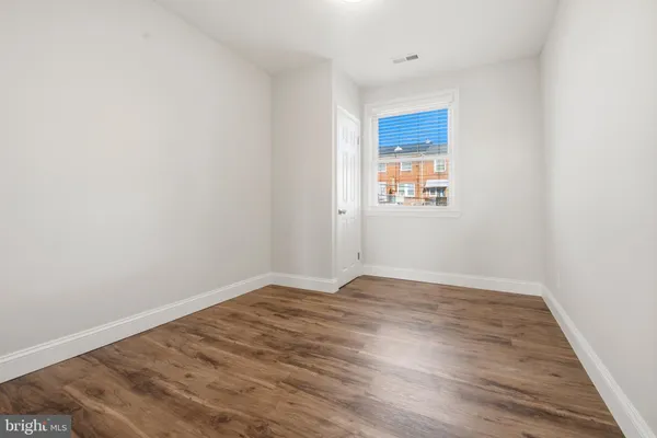 $1,700 | 3426 Parklawn Avenue, Baltimore, MD 21213