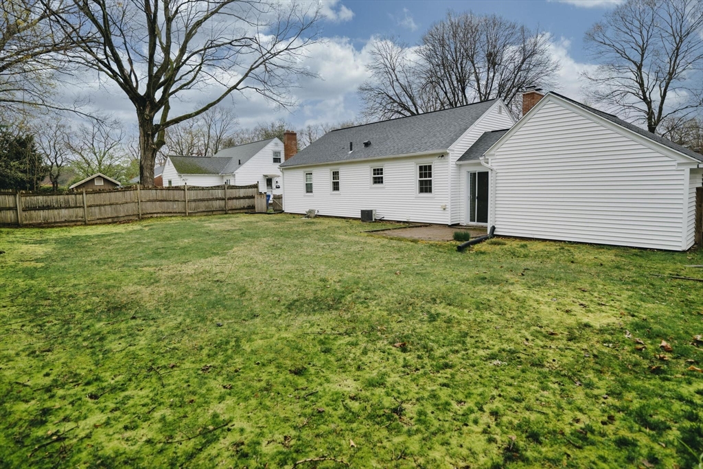 95 Fenimore Boulevard Springfield, MA 01108 - Photo 23 of 23 Gallery Image 23