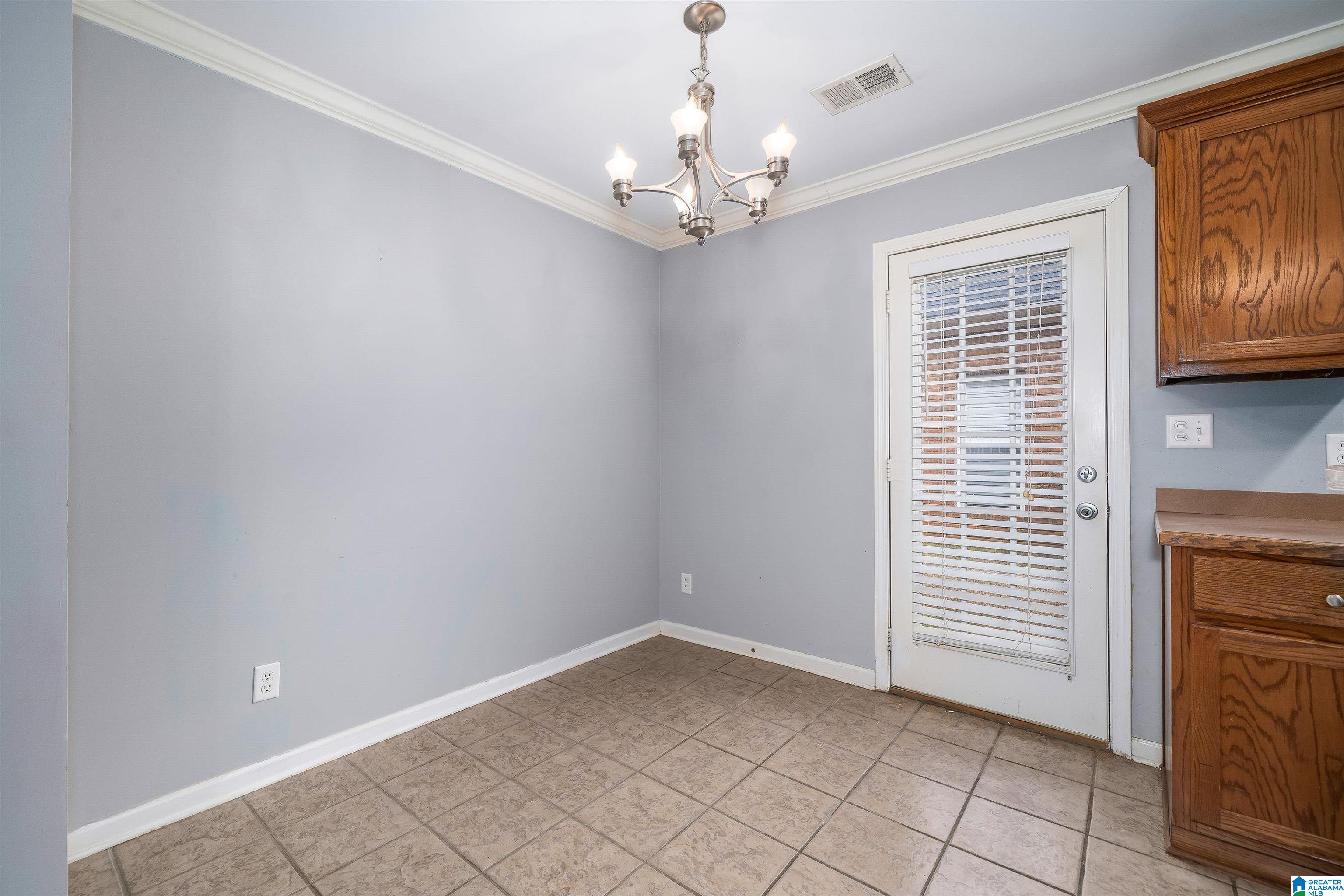 6734 Heaton Manor Pinson, AL 35126 - Photo 9 of 29