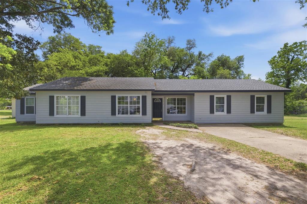 105 Radeke Street Welsh, LA 70591 - Photo 1 of 21