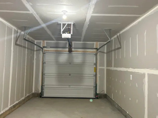 $2,300 | 424 Willowshire Court, Waynesboro, VA 22980