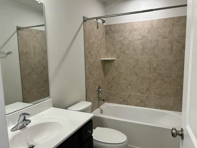 $2,300 | 424 Willowshire Court, Waynesboro, VA 22980