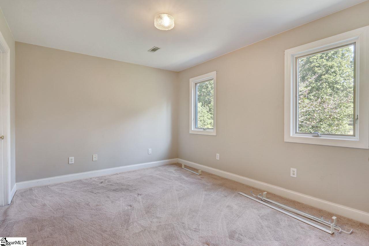 978 Holly Bush Road Easley, SC 29640 - Photo 17 of 31