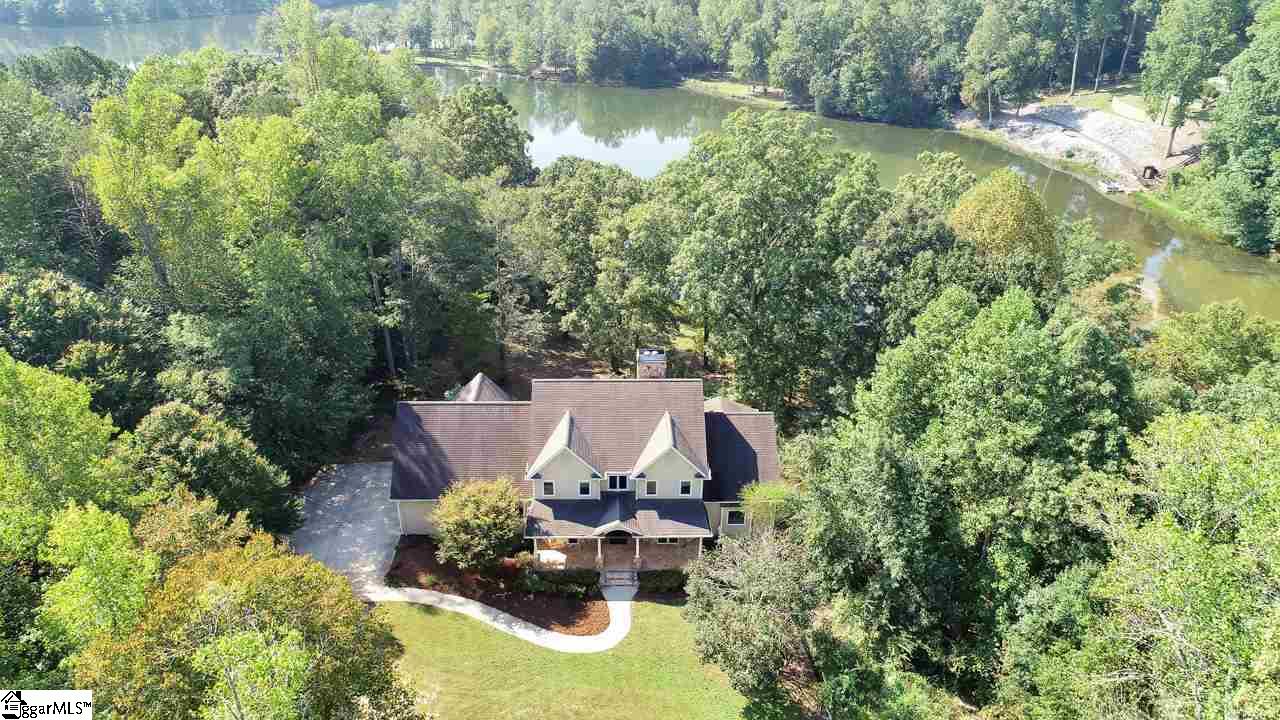 978 Holly Bush Road Easley, SC 29640 - Photo 3 of 31