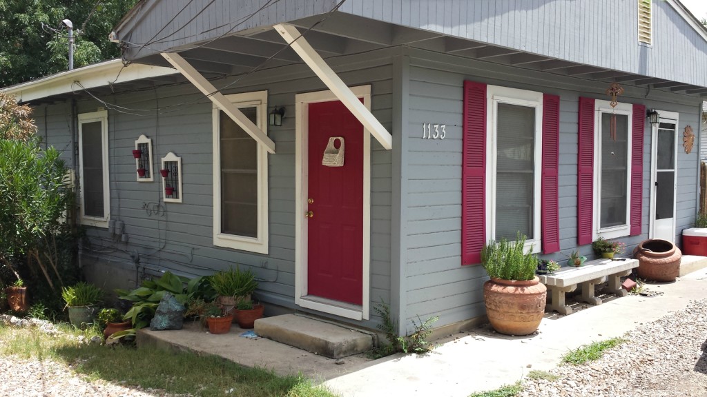 1133 Lott Avenue Austin, TX 78721 - Photo 1 of 1