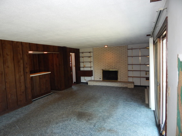 1120 West Compton Addison, IL 60101 - Photo 8 of 23