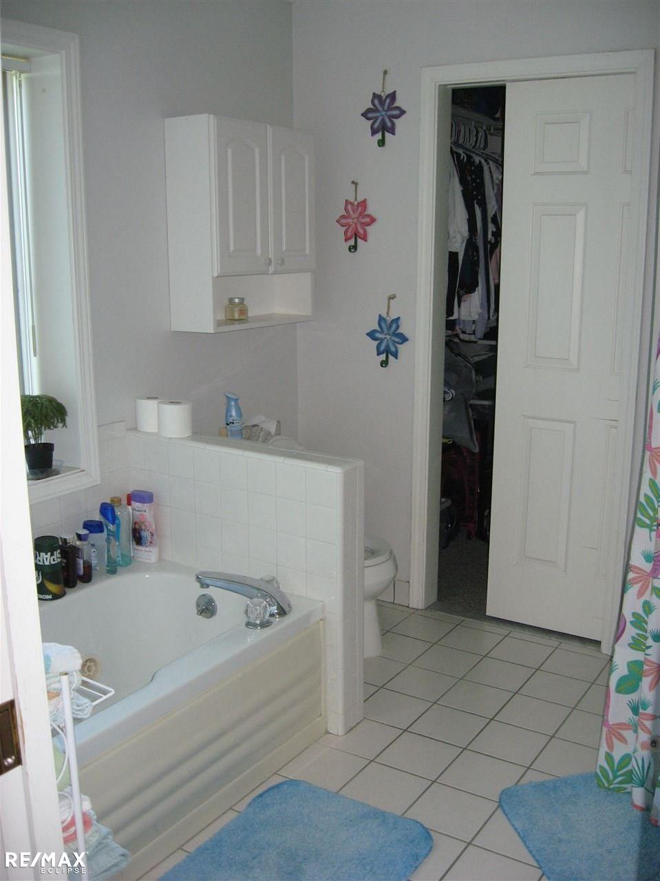 14890 Almont Road Allenton, MI 48002 - Photo 8 of 23