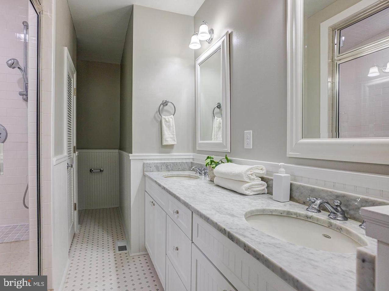 2011 Fountain Street Baltimore, MD 21231 - Photo 21 of 32