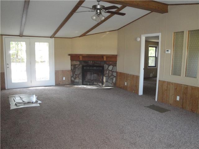 63 Jd Neil Road Tullahoma, TN 37388 - Photo 2 of 14 Gallery Image 2