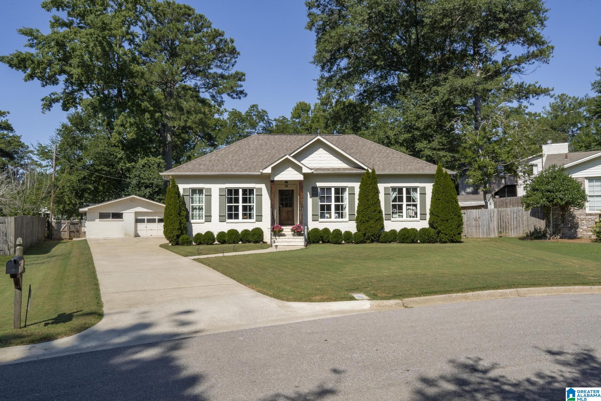 4364 MountainDale Road Birmingham, AL 35213 - Photo 1 of 35
