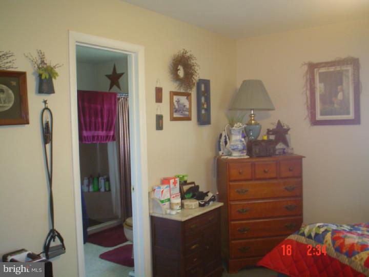 77 Quinton Alloway Road Salem, NJ 08079 - Photo 14 of 21 Bedroom - Main