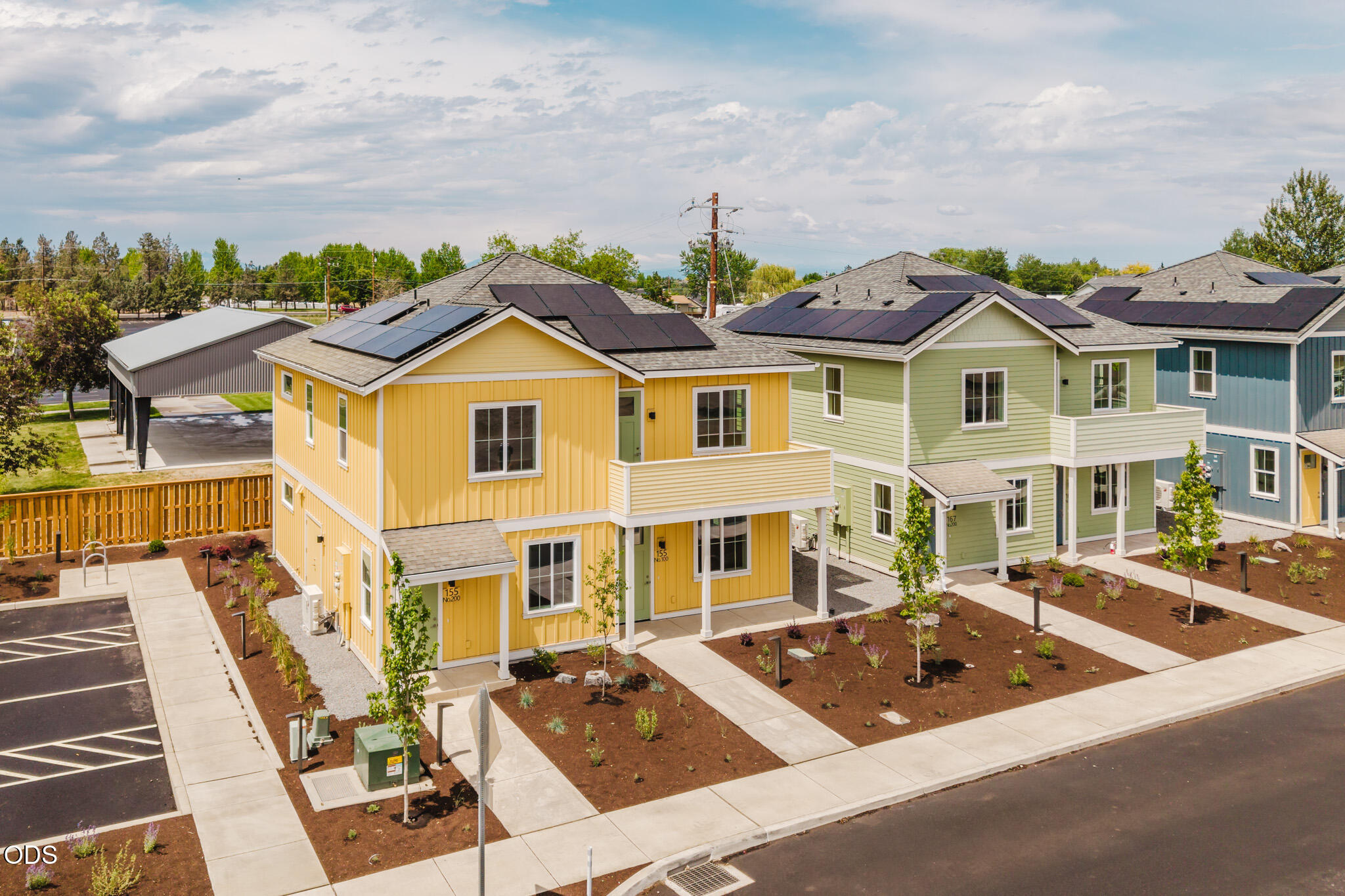 189 Northwest 17th Street, Unit 100 Redmond, OR 97756 - Photo 2 of 21