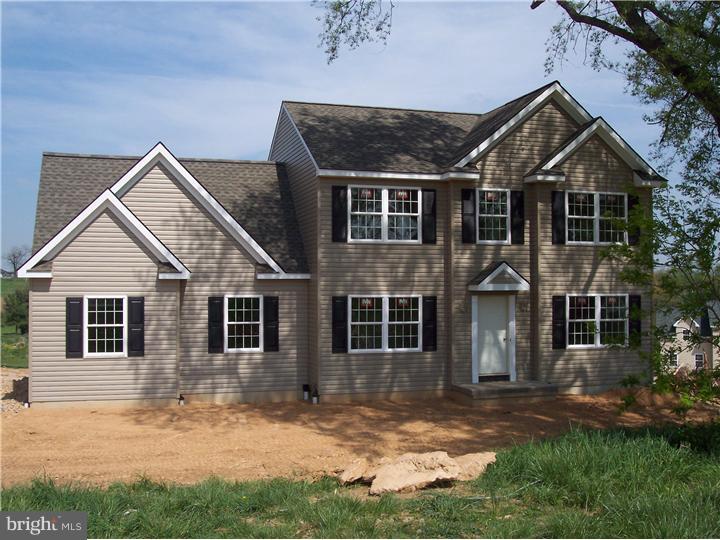 161 Waterway Road Oxford, PA 19363 - Photo 1 of 8 Exterior Front