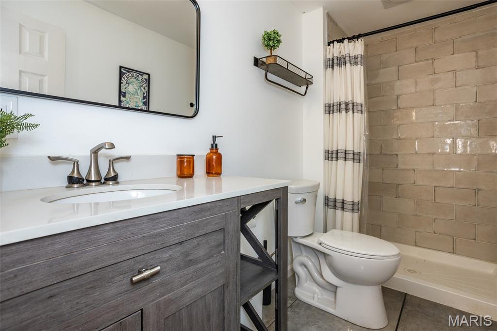 4810 Kaskaskia Trail Godfrey, IL 62035 - Photo 27 of 40