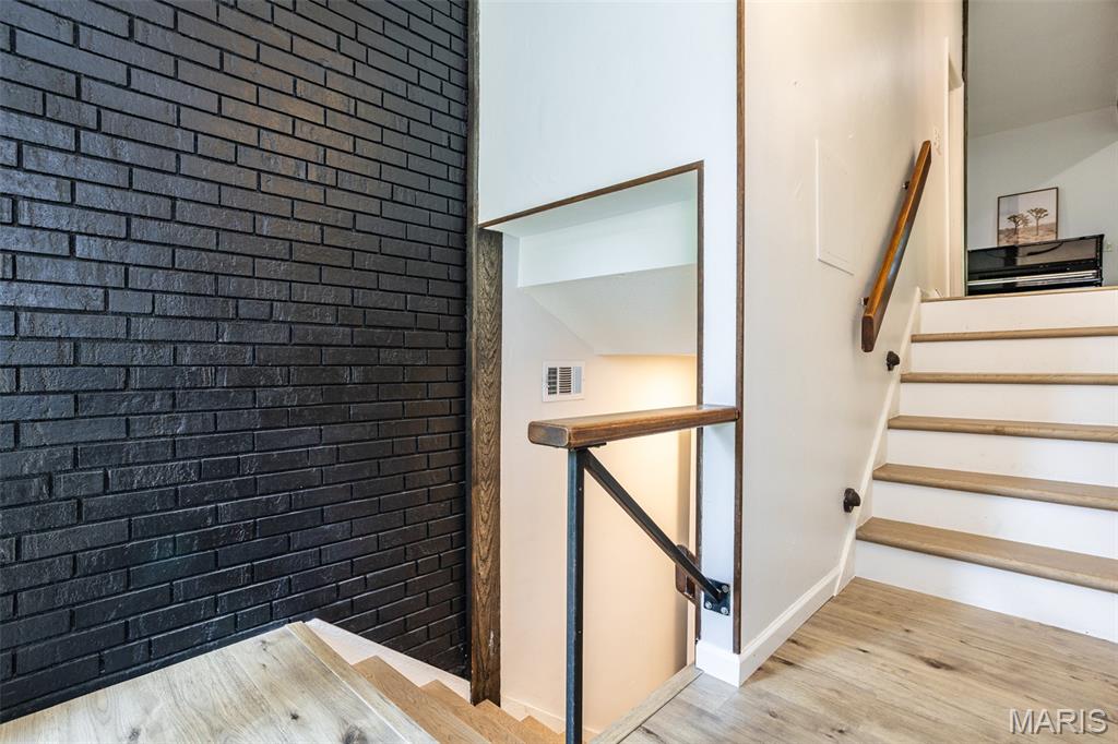 4810 Kaskaskia Trail Godfrey, IL 62035 - Photo 7 of 40