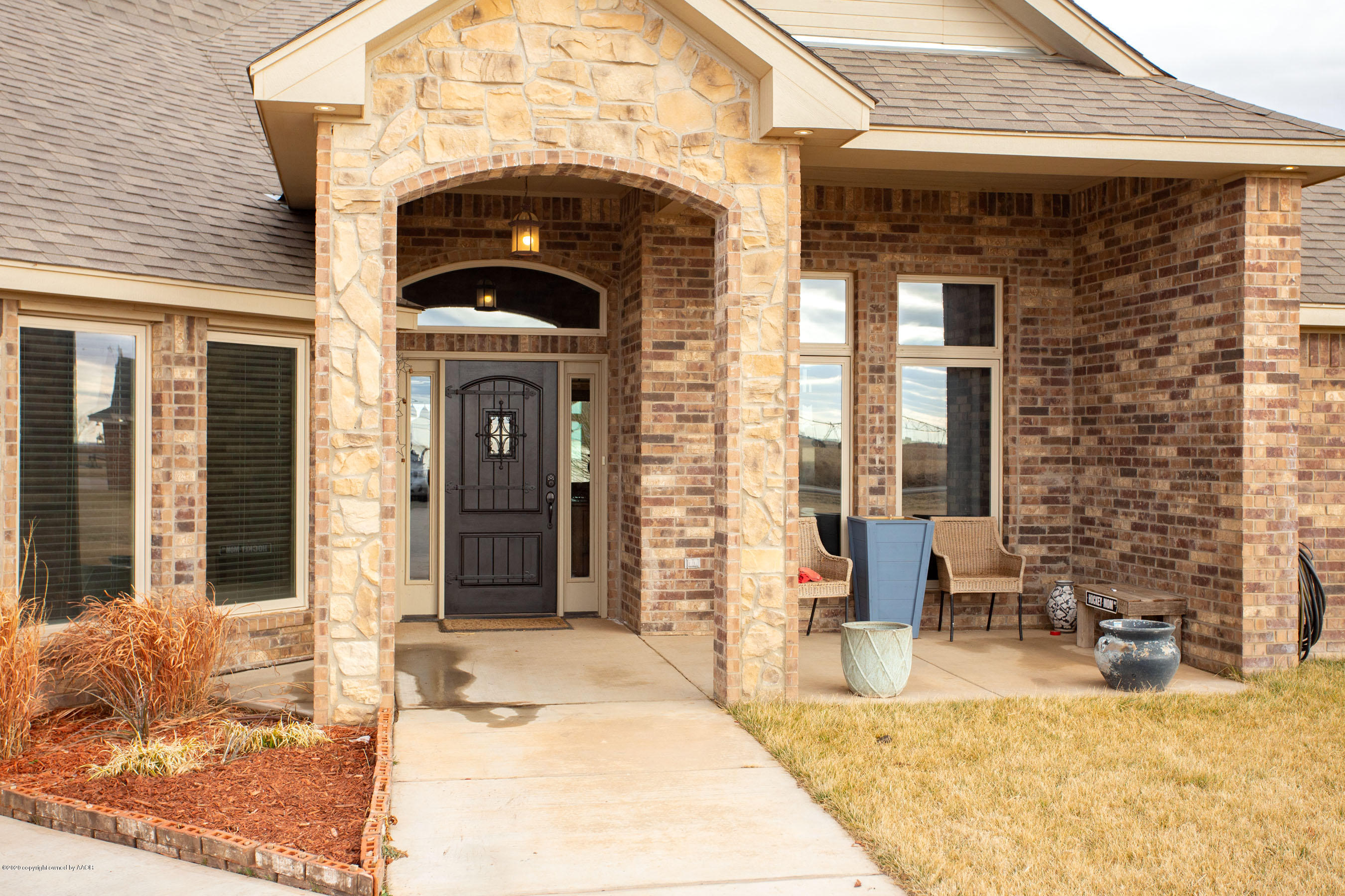 14901 Helium Road Amarillo, TX 79119 - Photo 3 of 30 a view of a entryway of the house