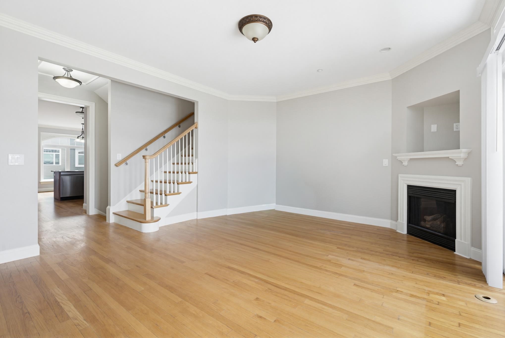 107 Riverwalk Way Manchester, NH 03101 - Photo 12 of 42