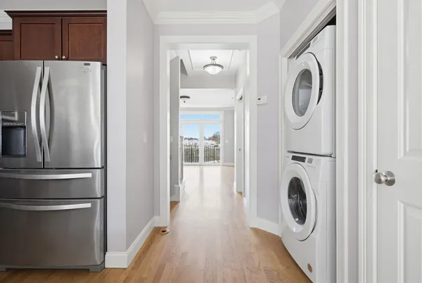 $549,000 | 107 Riverwalk Way, Manchester, NH 03101