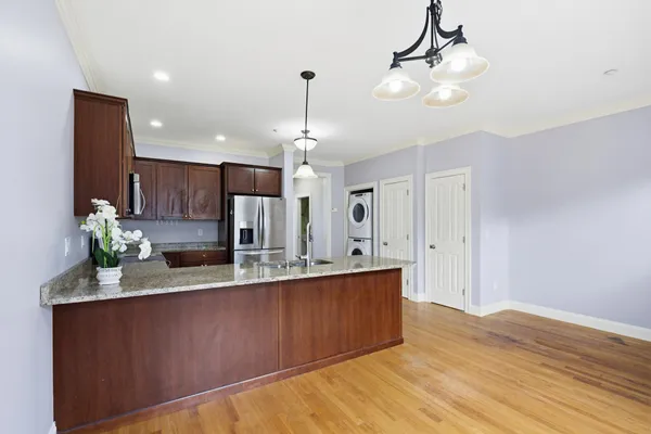 $549,000 | 107 Riverwalk Way, Manchester, NH 03101