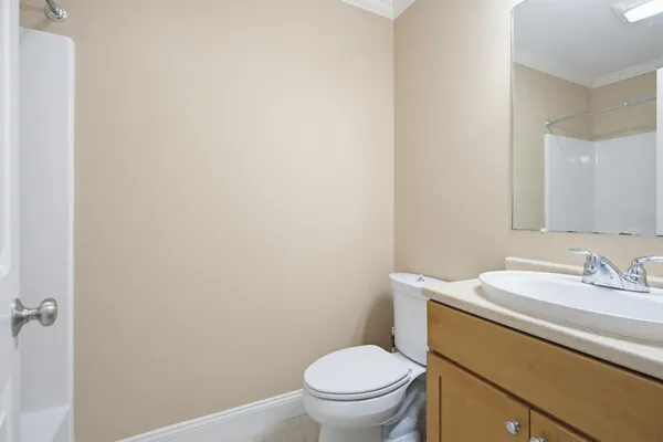 $549,000 | 107 Riverwalk Way, Manchester, NH 03101