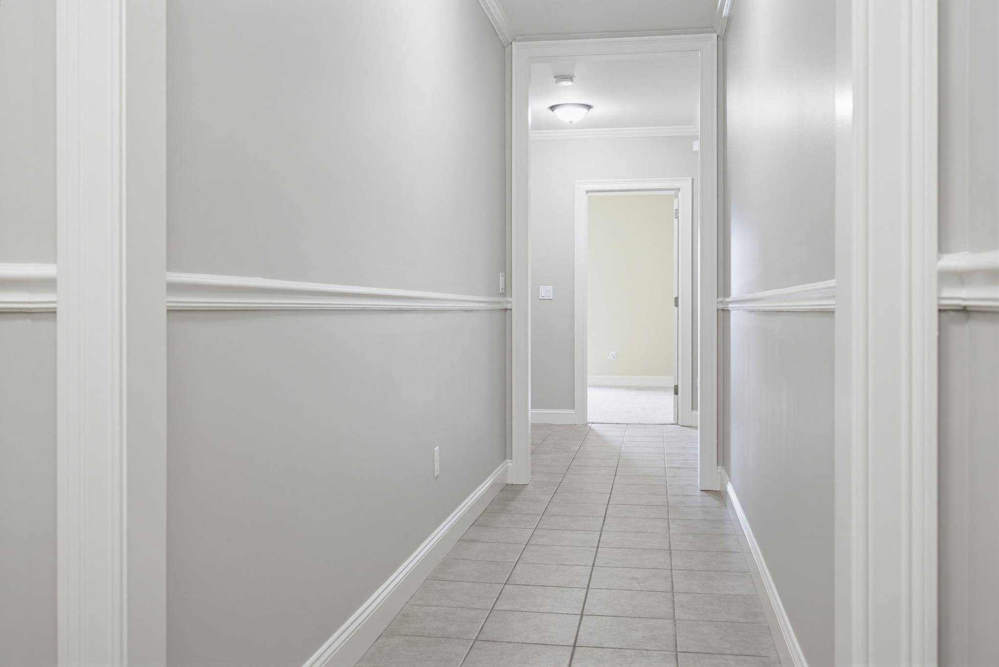 107 Riverwalk Way Manchester, NH 03101 - Photo 5 of 42