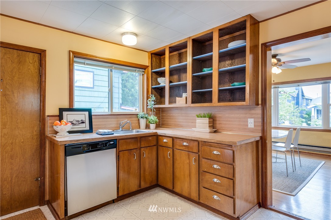 319 North 82nd Street Seattle, WA 98103 - Photo 13 of 25 Gallery Image 13