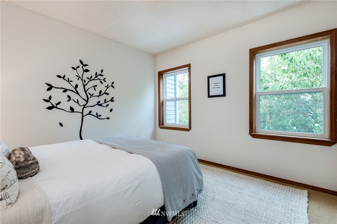 319 North 82nd Street Seattle, WA 98103 - Photo 17 of 25 Gallery Image 17