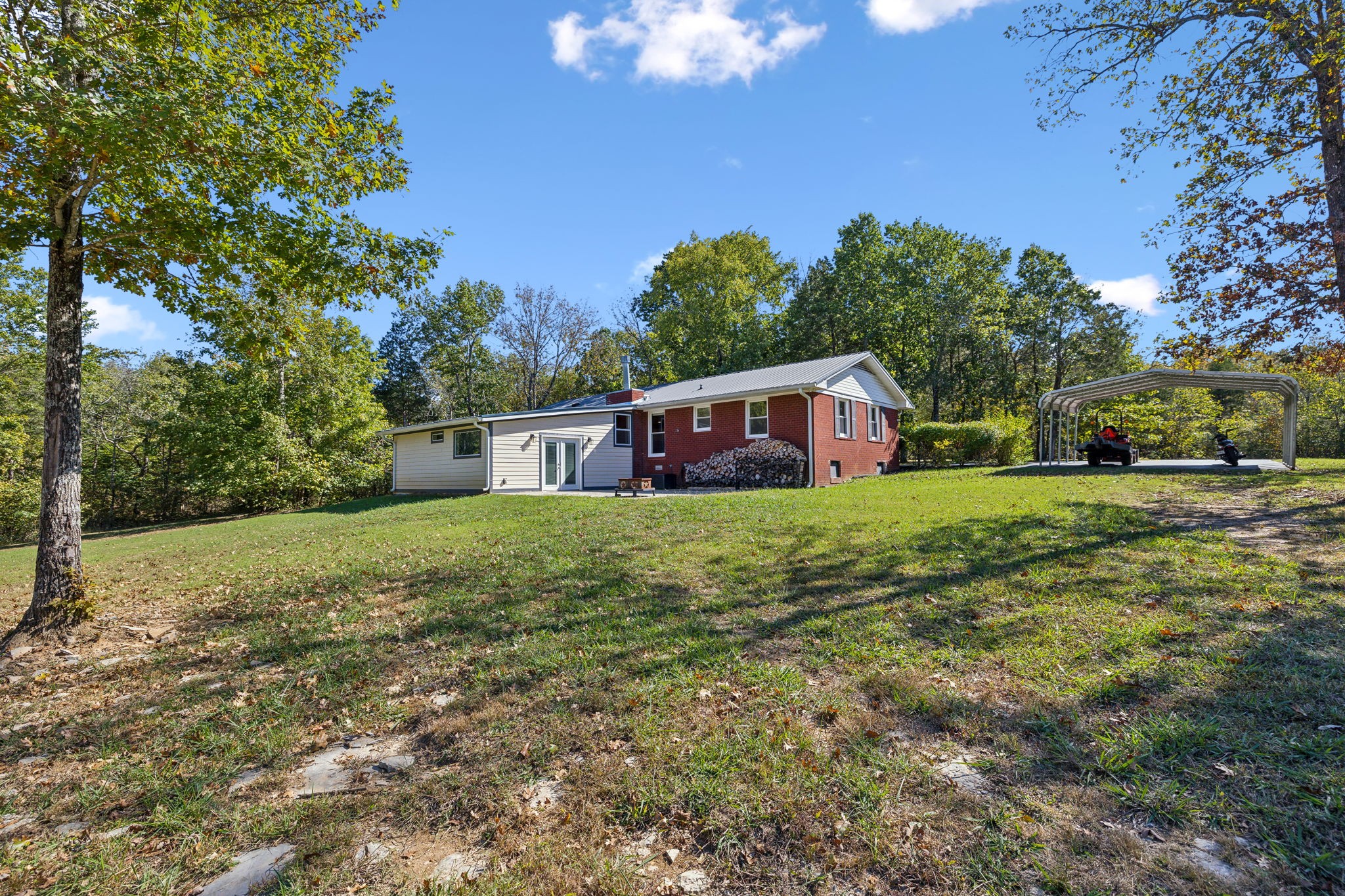 441 Scruggs Hollow Road Rockvale, TN 37153 - Photo 27 of 44 Enjoy the outdoors in style as you take in the beautiful surroundings from this fantastic outdoor space. 441 Scruggs Hollow Rd Rockvale, TN 37153