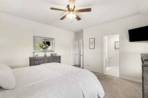 $428,000 | 1237 Rushmore Drive, Burleson, TX 76028