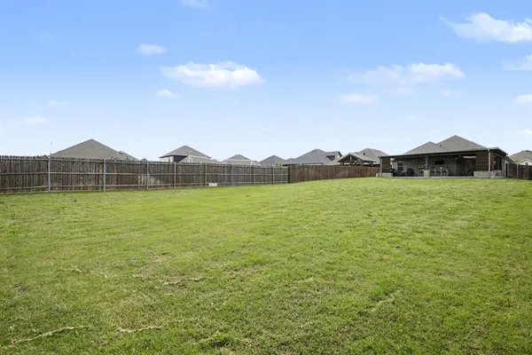 $428,000 | 1237 Rushmore Drive, Burleson, TX 76028