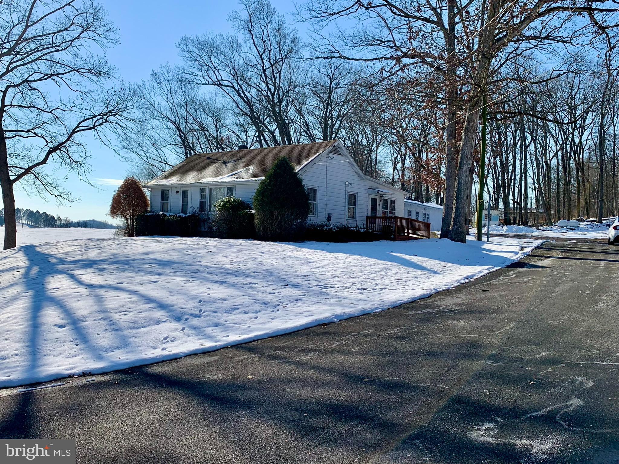 441 Pine Road Hamburg, PA 19526 - Photo 2 of 38