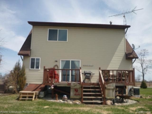 3131 Cribbins Road Avoca, MI 48006 - Photo 16 of 21 P1250284.jpg