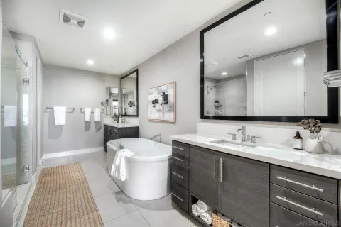 $2,295,000 | 2820 Carleton Street, Unit 16, San Diego, CA 92106