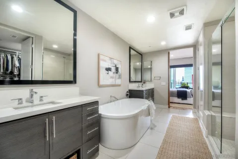 $2,295,000 | 2820 Carleton Street, Unit 16, San Diego, CA 92106