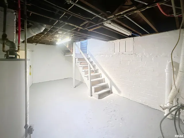 $144,900 | 1638 20th Avenue, Moline, IL 61265