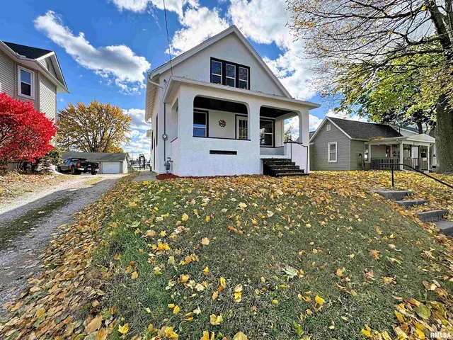 $144,900 | 1638 20th Avenue, Moline, IL 61265