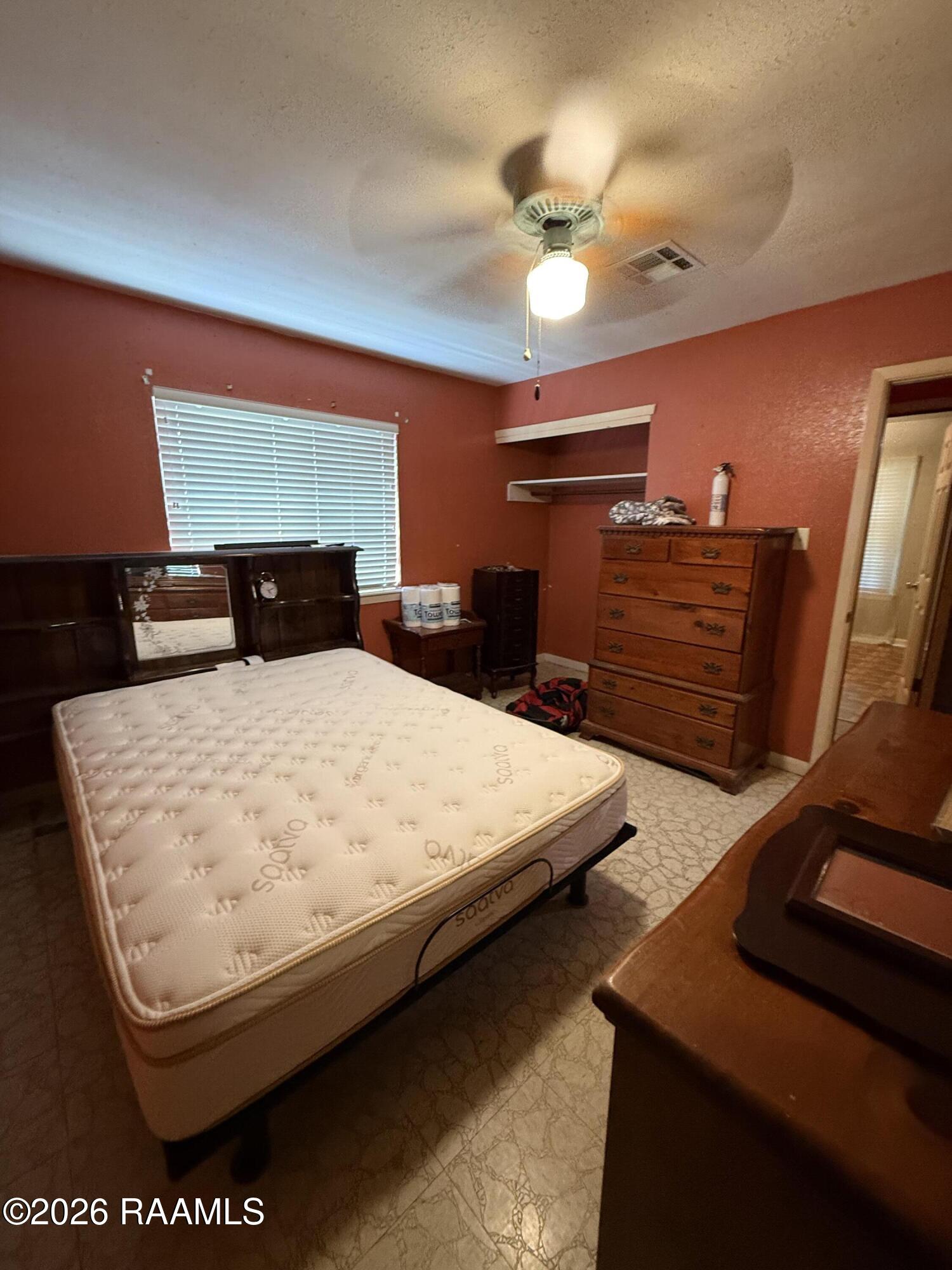 212 Guidry Road Lafayette, LA 70503 - Photo 9 of 20 IMG_5340