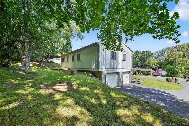 $399,900 | 17 Hickory Street, Highland Mills, NY 10930