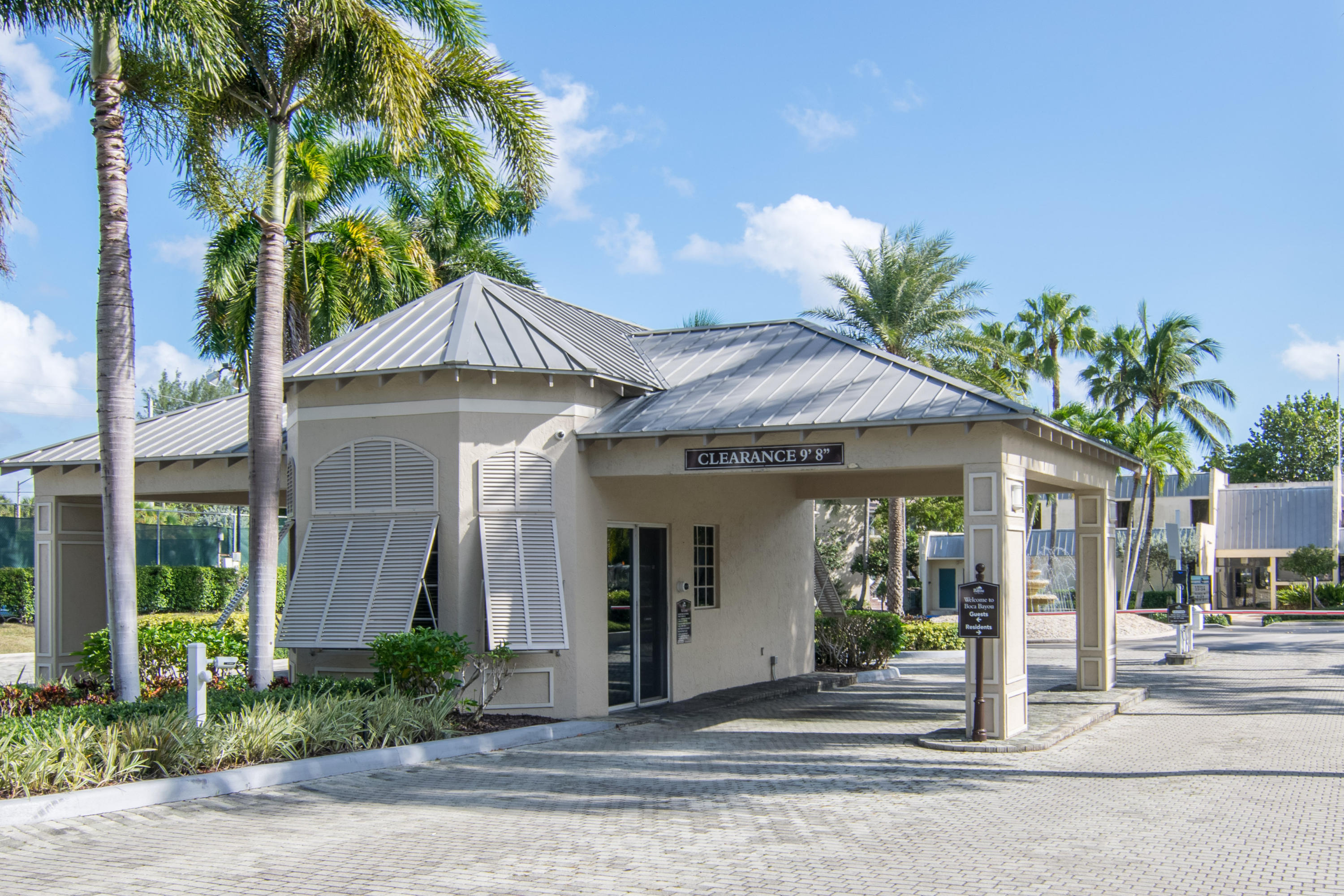 9 Royal Palm Way, Unit 604 Boca Raton, FL 33432 - Photo 19 of 31 Boca Bayou-11