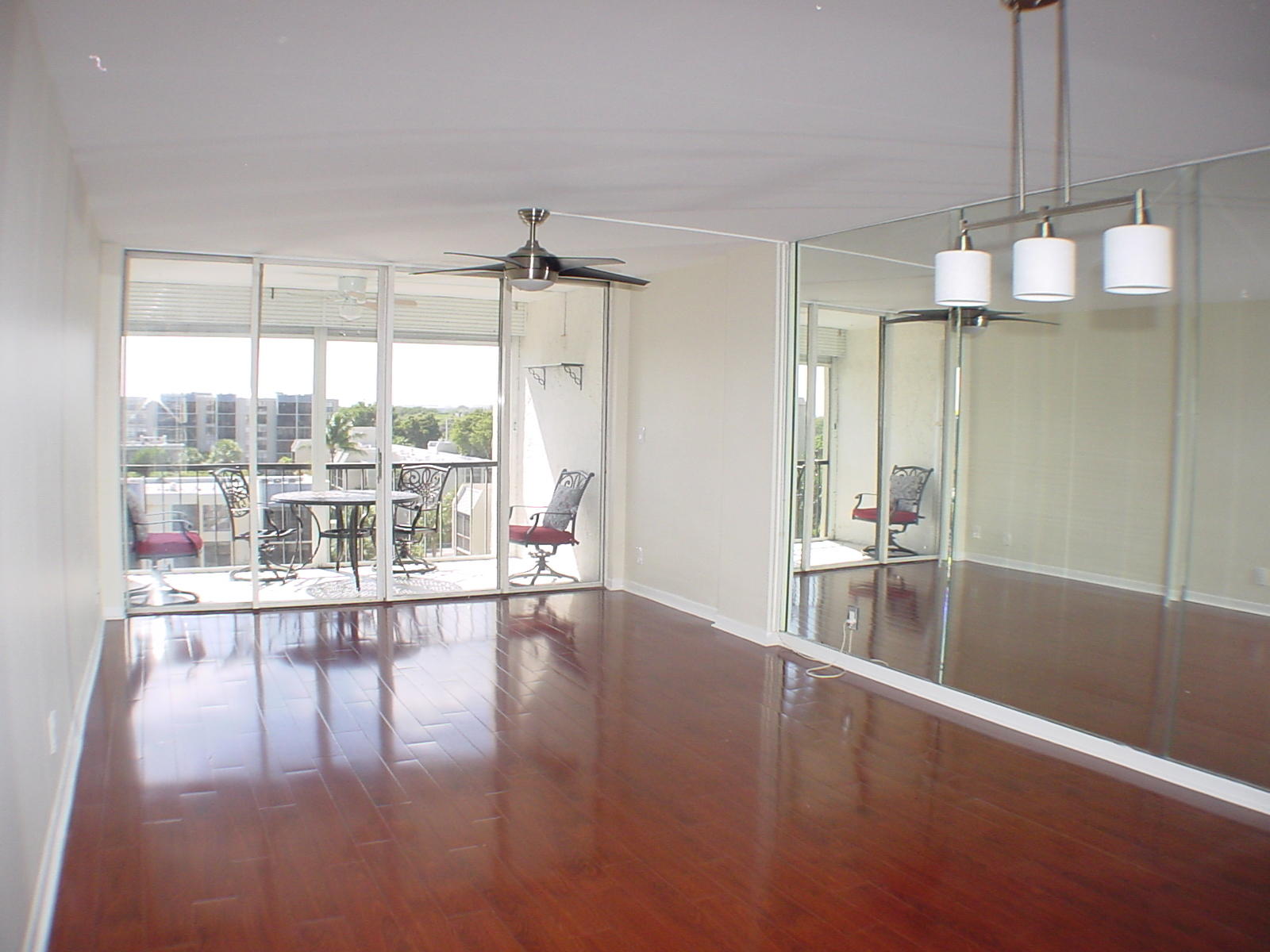 9 Royal Palm Way, Unit 604 Boca Raton, FL 33432 - Photo 2 of 31 DSC00517