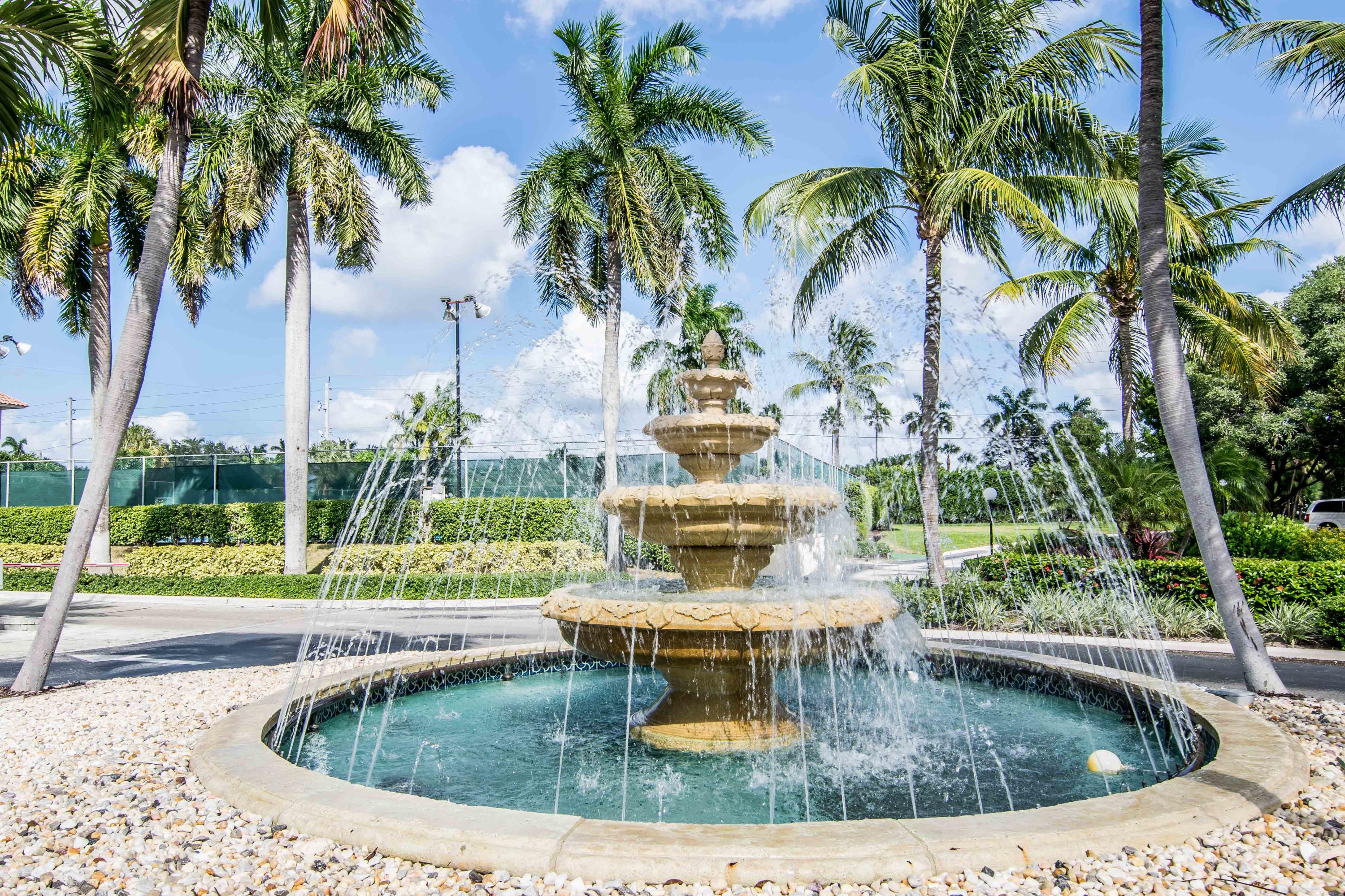 9 Royal Palm Way, Unit 604 Boca Raton, FL 33432 - Photo 21 of 31 Boca Bayou-19