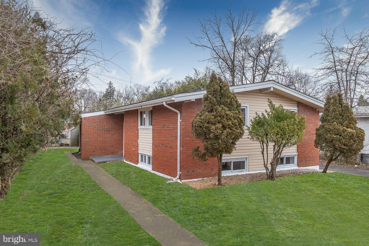 4733 Belle Forte Road Pikesville, MD 21208 - Photo 1 of 31