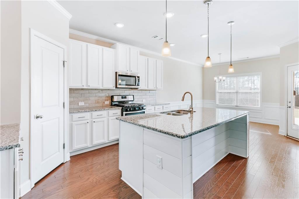 72 Blue Billed Crossing Jefferson, GA 30549 - Photo 10 of 55